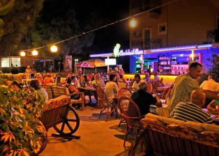 Turtle Apart Hotel apartamentowy Fethiye